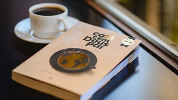 Livro 'Café com Deus Pai'