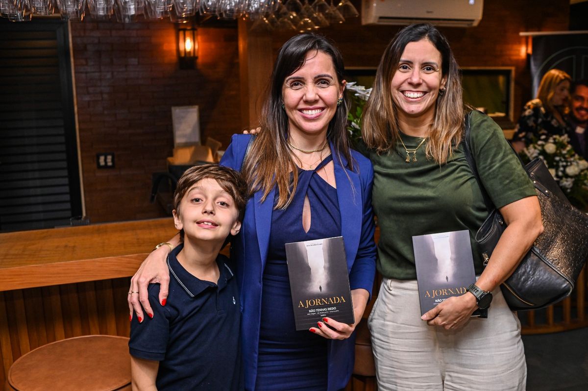 Mateus, Andressa Gomes e Priscila Liborio