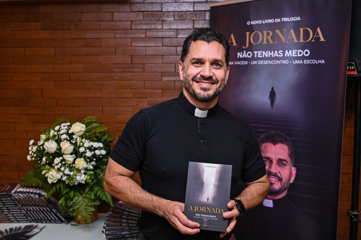 Padre Anderson Gomes