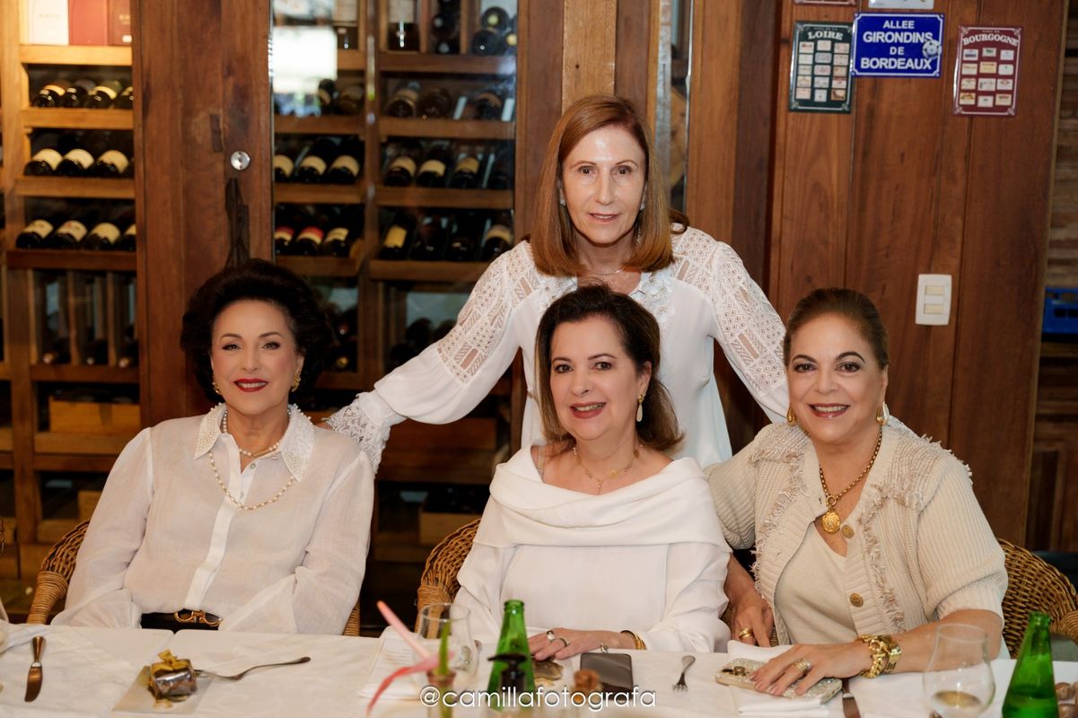 Dalva Carone, Gracinha Sarkis, Letícia Pernambuco e Mary Helal