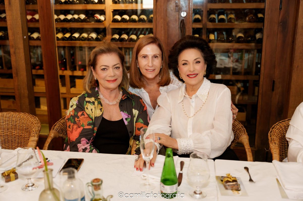 Helvia Abaurre, Mary Helal e Dalva Carone