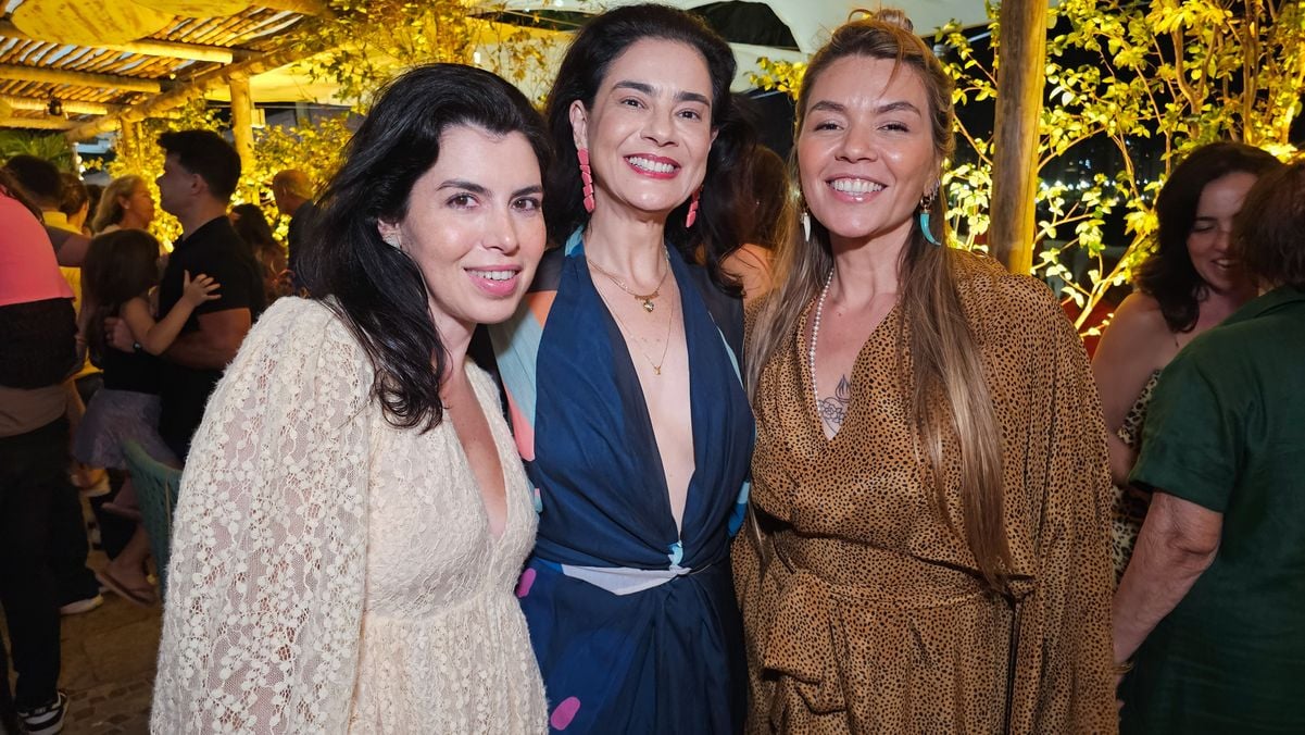 Regina Leal, Janaina Magalhães e Maria Sanz