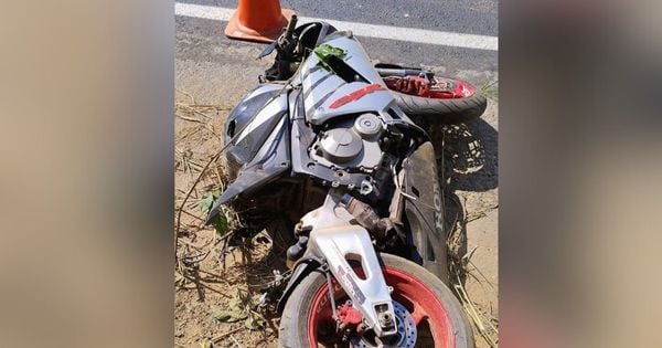 PRF informou ainda que tudo indica que o piloto, de 27 anos, tenha perdido o controle da direção da moto antes da queda; acidente ocorreu na manhã de domingo (15)