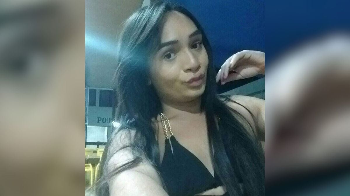 Beti Eleotério Gonçalves, travesti de 27 anos, moradora do bairro Vila do Sul, em Alegre,