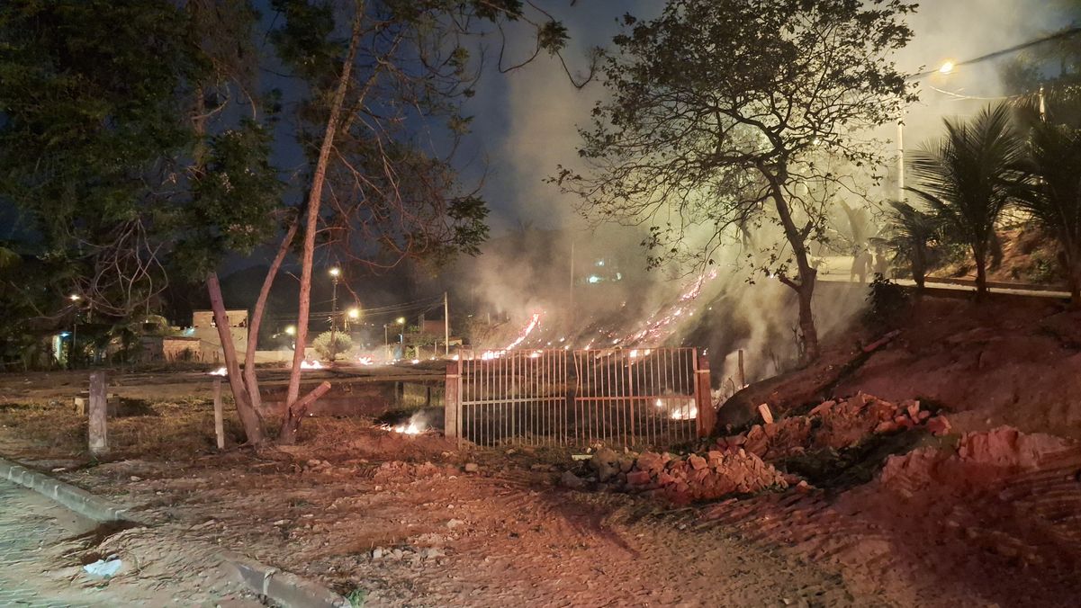 Homem é detido por causar incêndio perto de casas em Mimoso do Sul