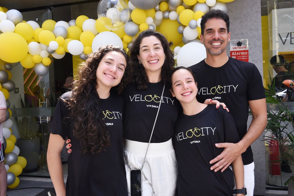 Tereza Esteves,Cami Christofaro, Helena Esteves e Fred Esteves