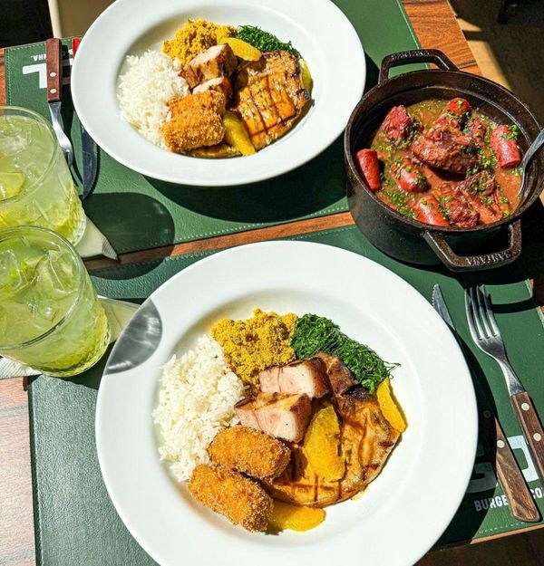 Feijoada de aniversário do GolBurger e Cozinha, em Vitória