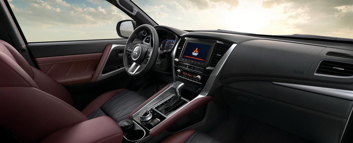 Mitsubishi Pajero Sport 2025