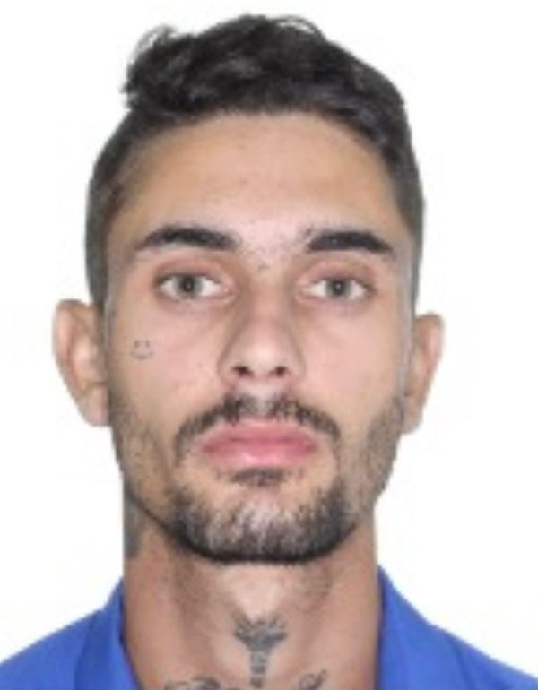 Heric da Silva Fidelis de Miranda, 22 anos (foragido)
