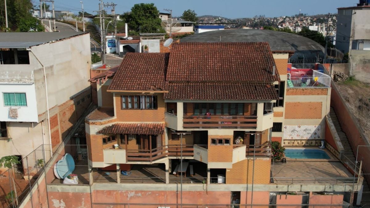 Hotel Infantil Colinho de Maria