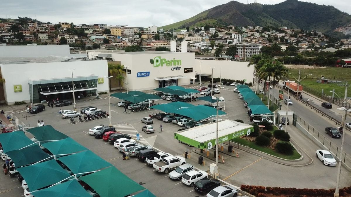 O Centro Comercial e Empresarial Perim Center, em Cachoeiro de Itapemirim