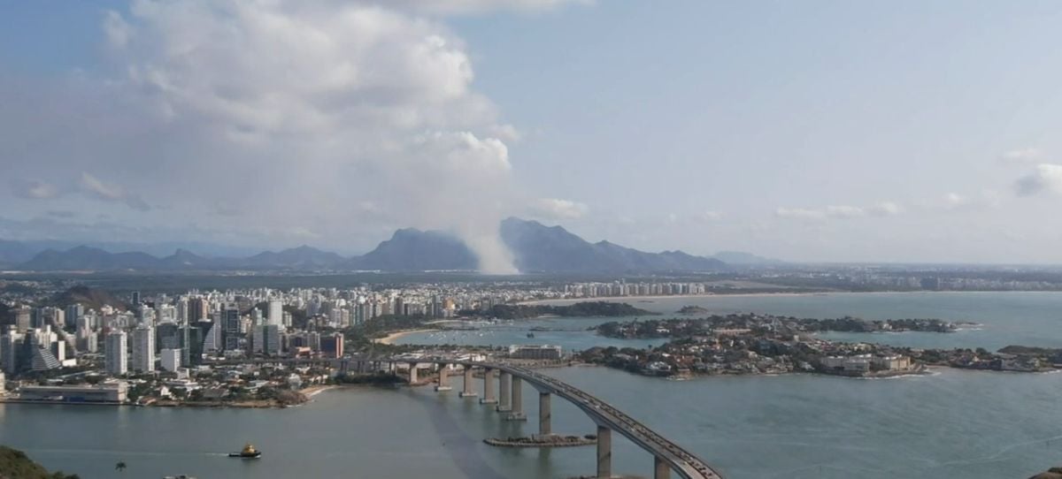 Fogo aos pés do Mestre Álvaro, na Serra