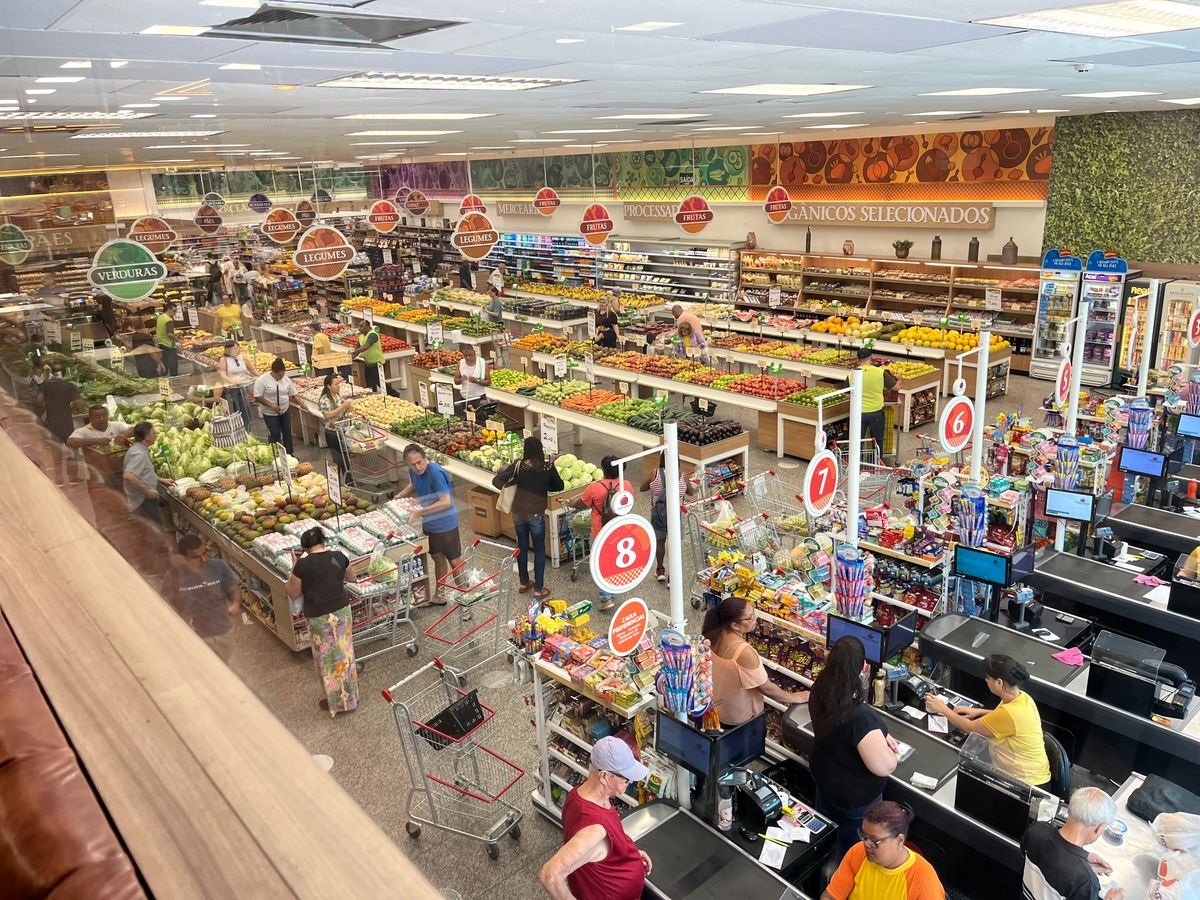 Hortifruti Cachoeiro tem uma diversidade de produtos que atende a diferentes perfis de consumidores