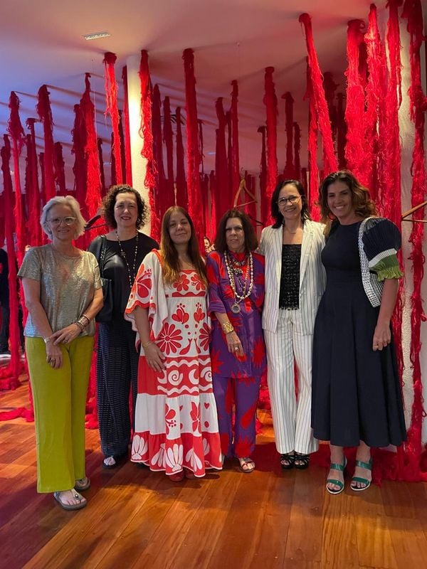 Patricia Quentel, Sandra Matias, Adrianna eu, Vanda Klabin, Gisele Taranto e Lara Brotas