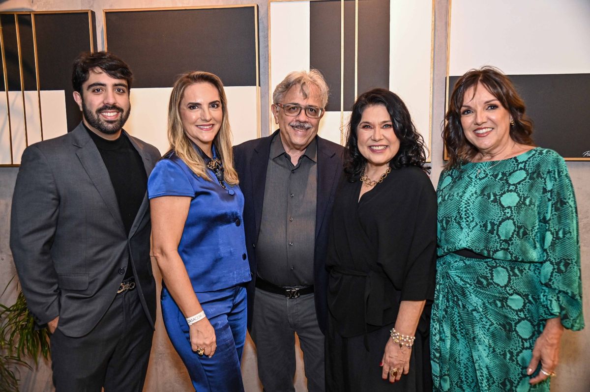 Ariosto Neto, Shirley Santos, Ariosto Santos, Rita Tristão e Angélica Araújo