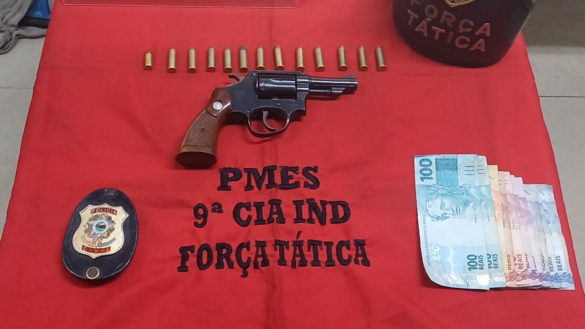 Arma apreendida na operação que prendeu trio 