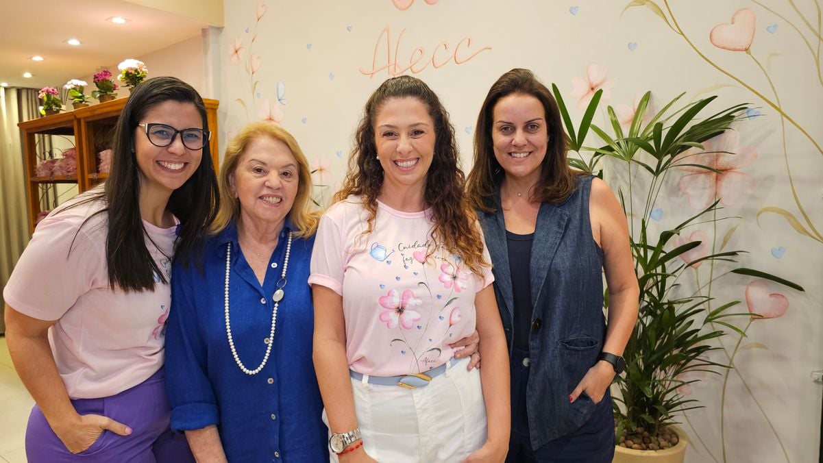 Gisele Araujo, Aparecida e Marianne Assbu e  Juliana Goulart