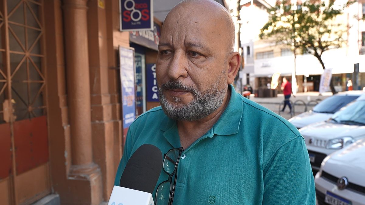 Renes Pinto Torres, eleitor no Centro de Vitória.