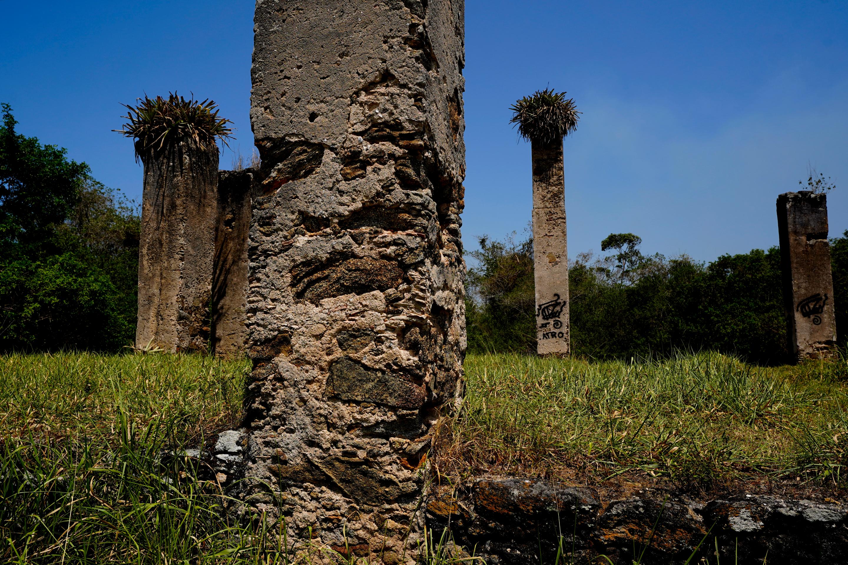 Ruínas do Rio Salinas escondem mistérios em Anchieta, Sul do ES | A Gazeta