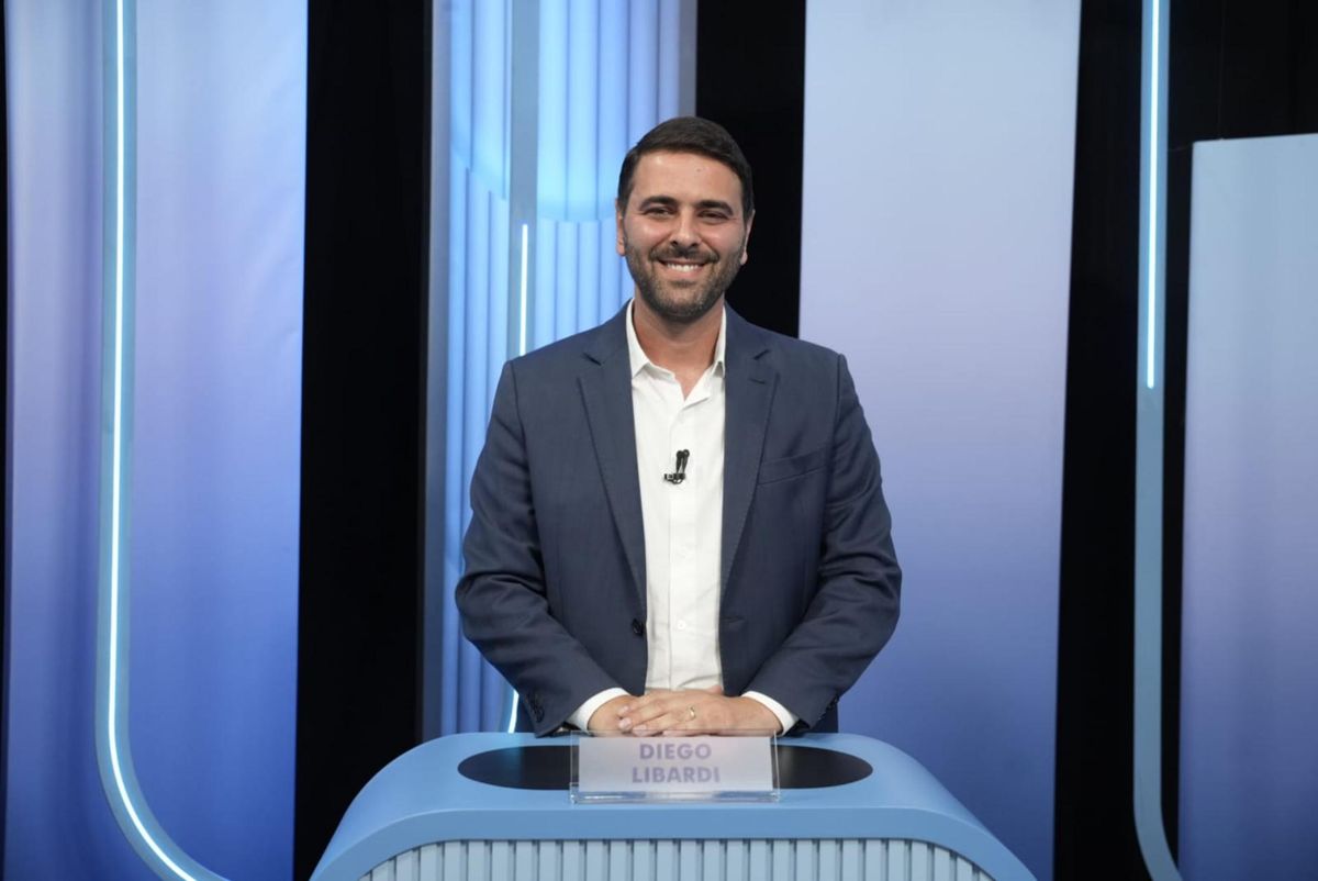 Candidatos a prefeito de  Cachoeiro se preparam para debate da TV Gazeta por Fernando Madeira