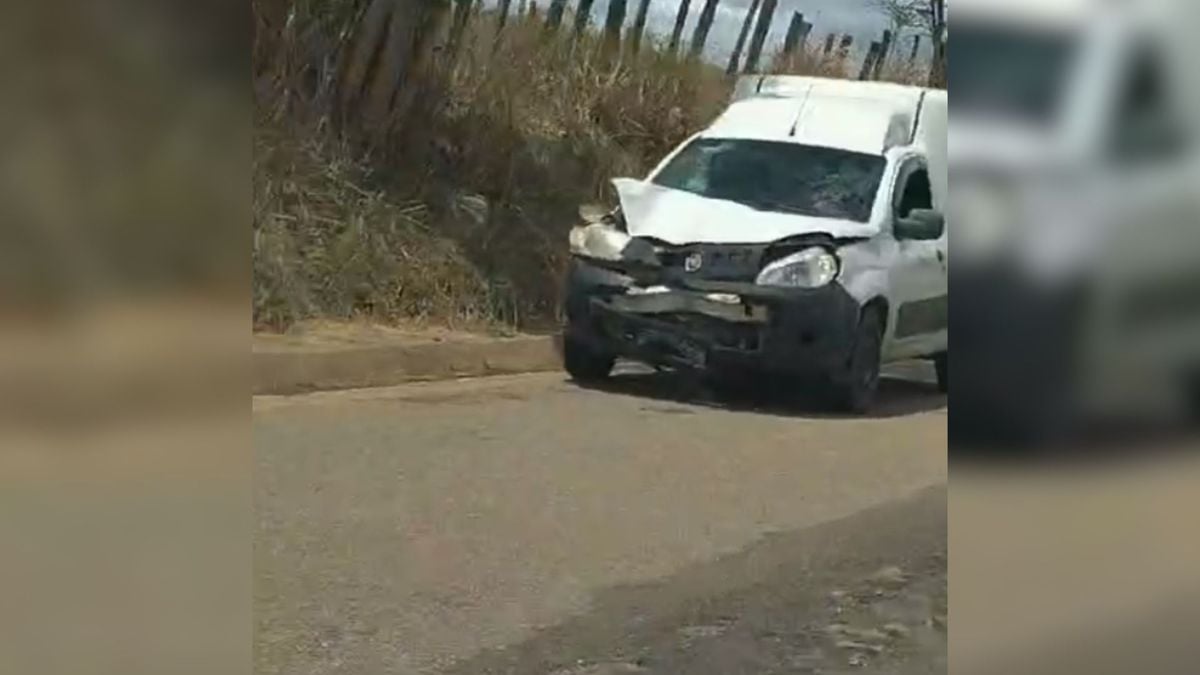 Acidente com carro e moto deixa mulher morta em Montanha