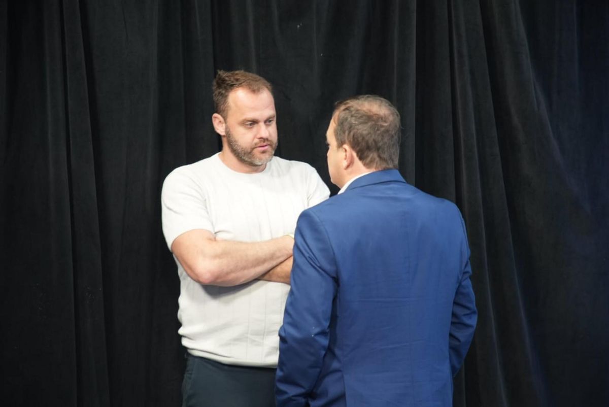 Candidatos a prefeito de  Linhares durante o debate da TV Gazeta  por Vitor Jubini