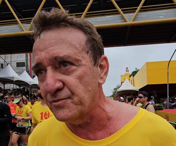 O carioca Eneias correu pela primeira vez as Dez Milhas Garoto