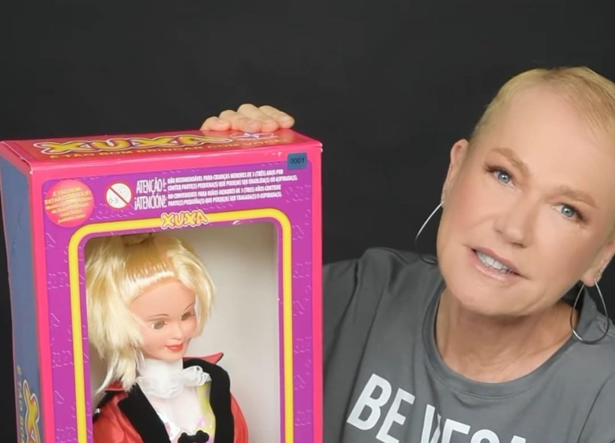 Xuxa com sua boneca