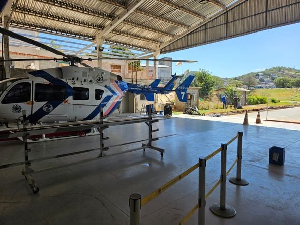Suspeitos lançam artefato explosivo no hangar do Notaer durante enterro de adolescente morto em Vitória por Divulgação |  Polícia Científica