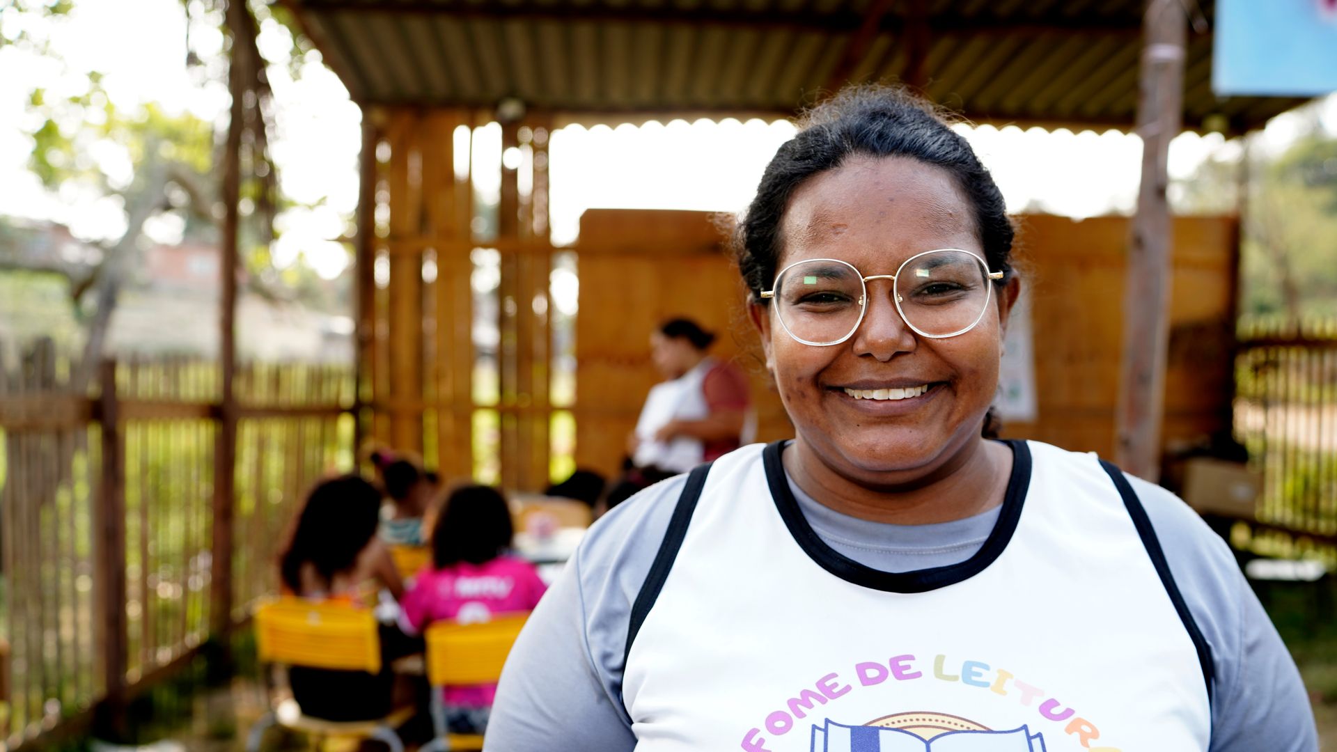 Projeto social Fome de Leitura na Ocupação Vila Esperança, em Terra Vermelha