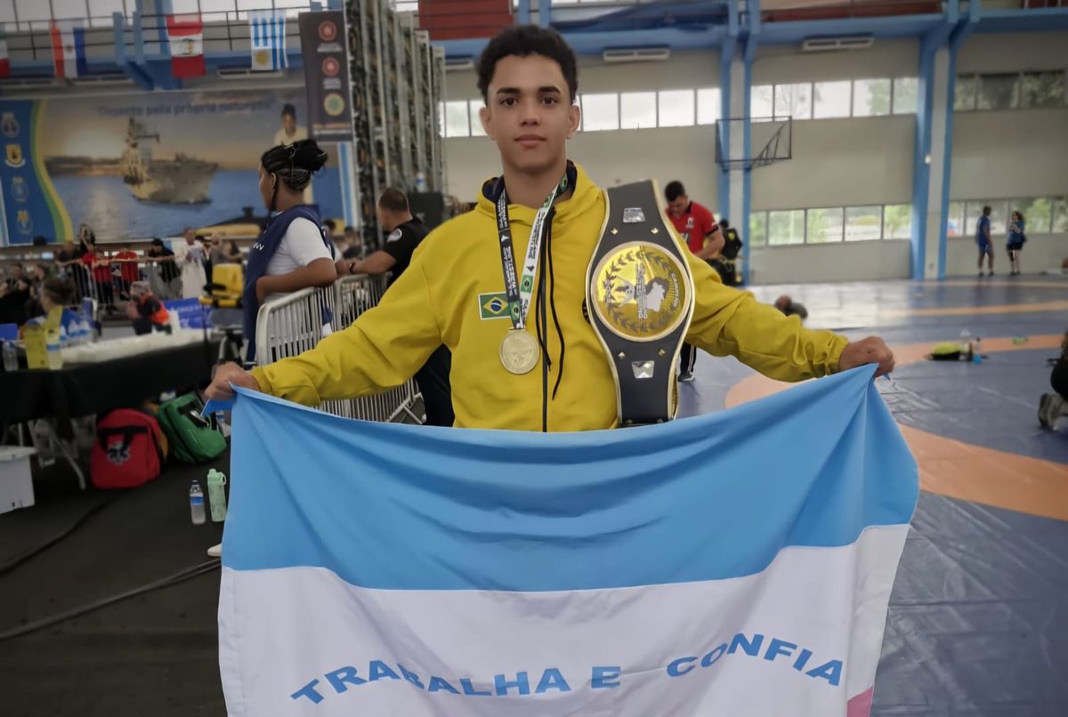 Ryan Freire é medalha de ouro no Campeonato Sul-Americano de Wrestling