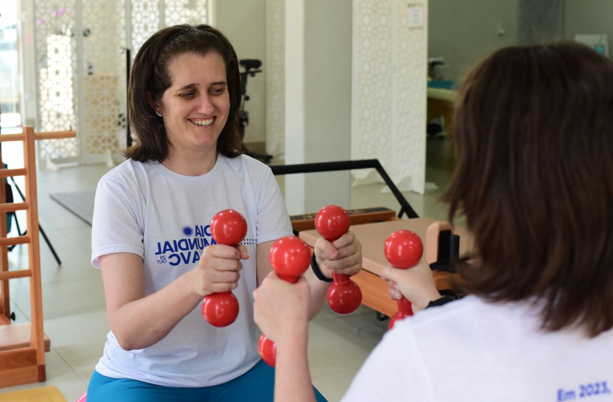 Há dois anos Luana Vazzoler faz fisioterapia e pilates recuperar os movimentos