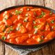 Frango com molho de tomate (Imagem: AS Foodstudio | Shutterstock)