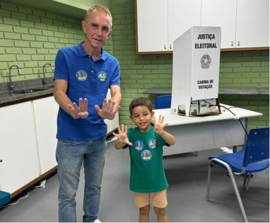 Maurício Gorza vota em Vila Velha. Crédito: Divulgação