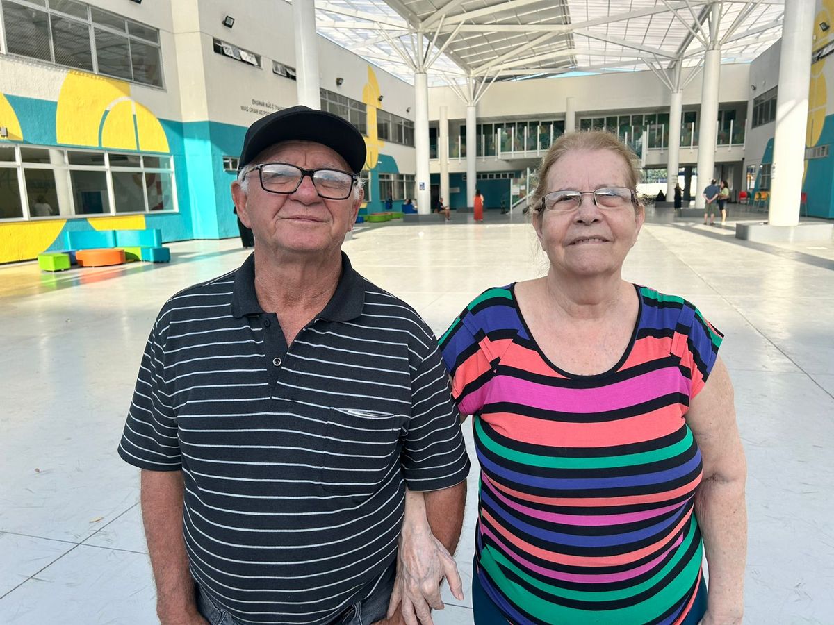 Haroldo Favoreti, 75 anos, e Eunice Favoreti, 75, votam juntos há mais de 50 anos