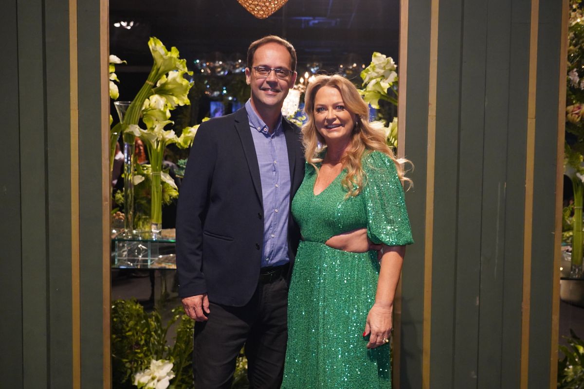 Guilherme Pires e Sinthia Ferrari