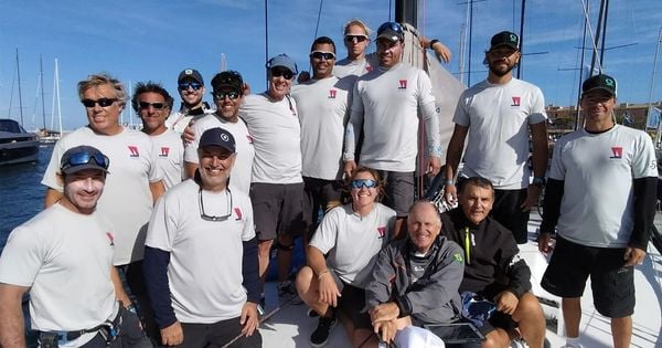 O barco brasileiro, comandado por Luciano Secchin, Mauro Dottori e Luis Staub, garantiu o terceiro lugar na prestigiada regata Les Voiles de Saint-Tropez, na França