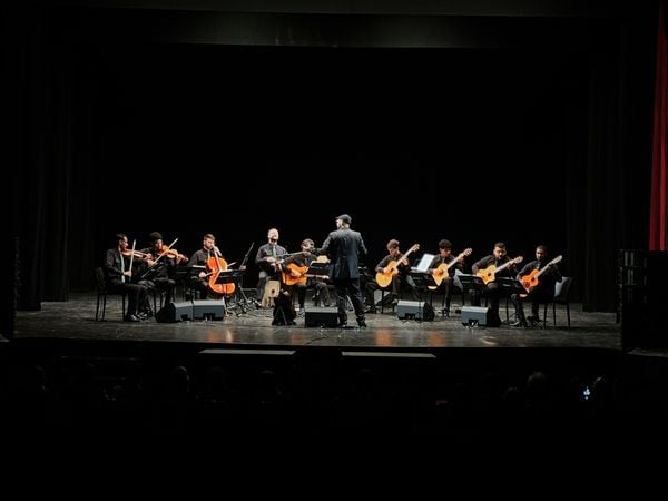 Orquestra Dedilharcos fez uma turnê na Itália neste mês