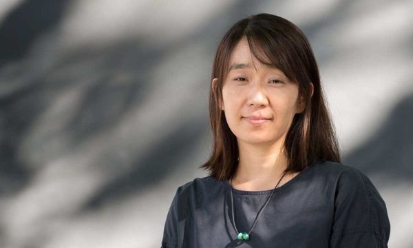 Conheça os livros de Han Kang, primeira sul-coreana a ganhar o Nobel de Literatura