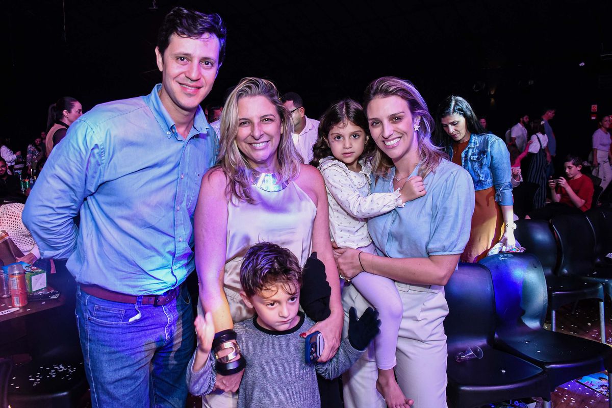 Eduardo Borges, Stella Miranda, Talita, Duda e Arthur Borges 