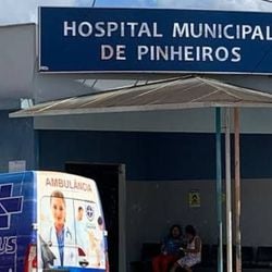 A profissional de 26 anos foi desligada do Hospital Municipal de Pinheiros devido a desdobramentos do atendimento a uma idosa de 63 anos, que chegou na unidade, na última segunda (28), com sinais de um AVC