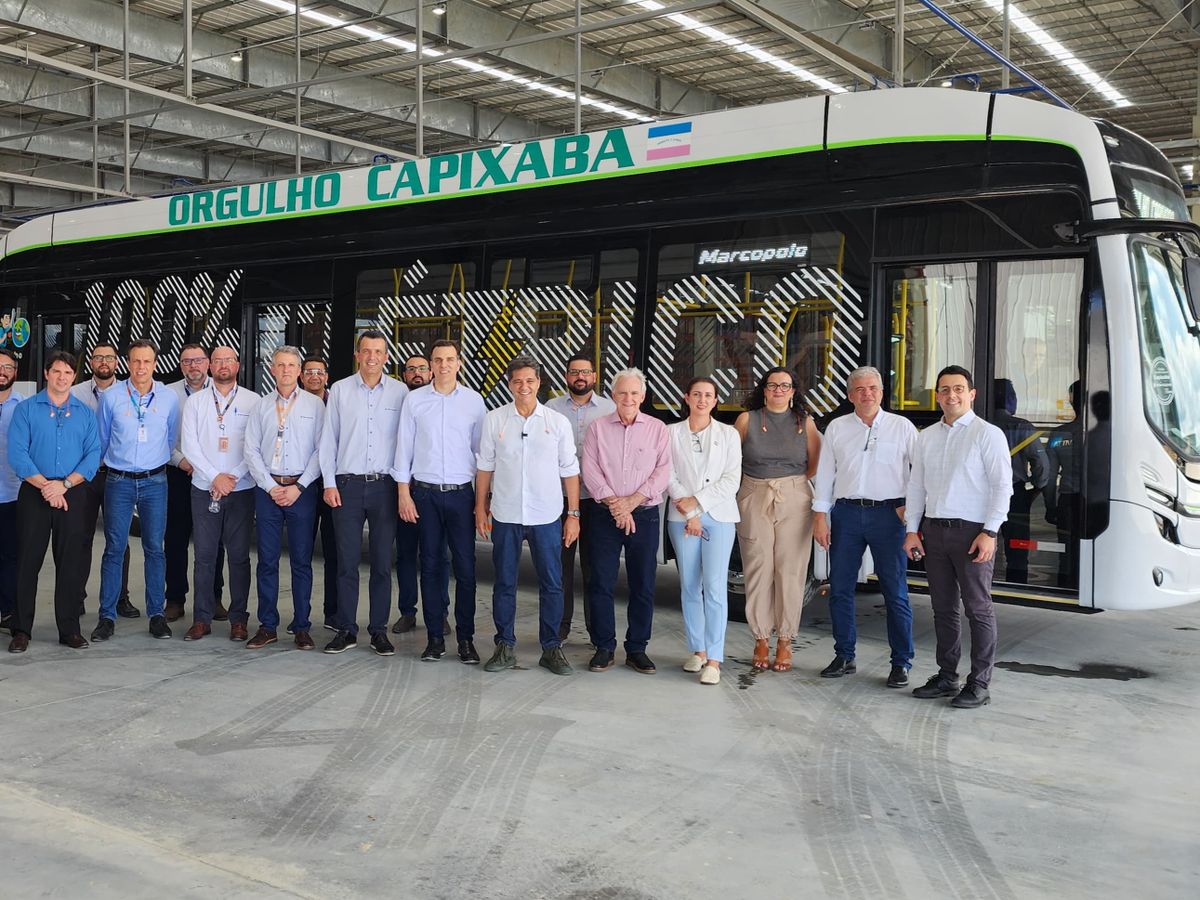 Entrega do primeiro ônibus elétrico produzido no ES