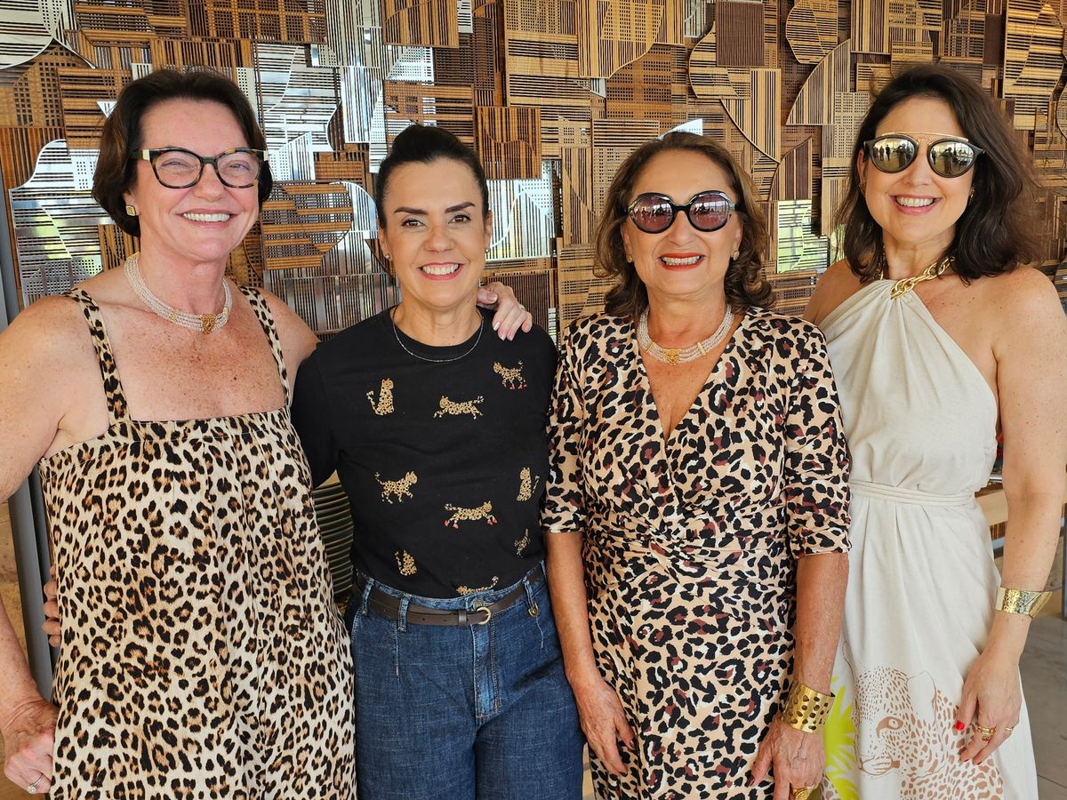 Eulália Chieppe, chef Arlete Nunes, Nazaré Neves e Renata Rasseli