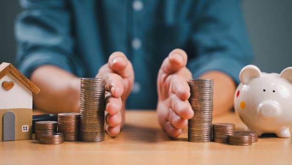 Entenda diferenças entre testamento e doação em vida e saiba qual opção pode proteger melhor sua herança e seus herdeiros