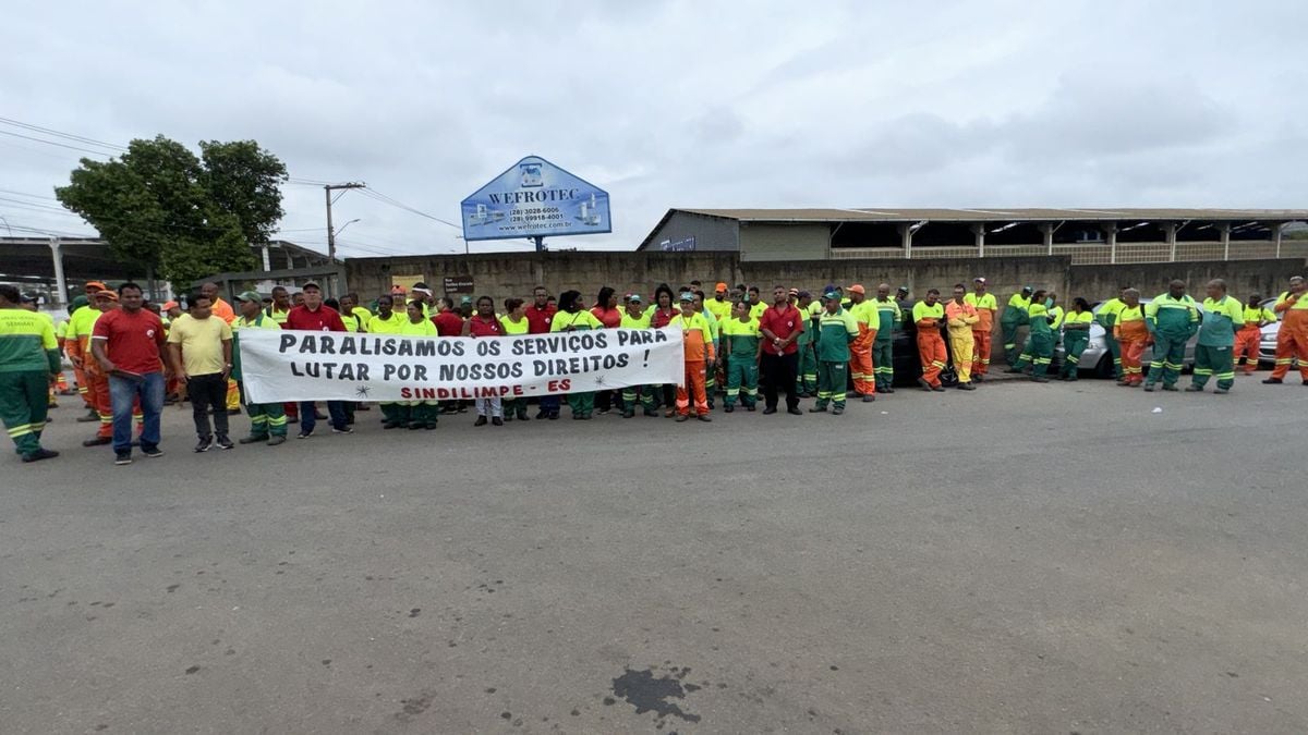 Empresa de limpeza pública entra em greve em Cachoeiro de Itapemirim 