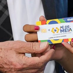 Cerca de 3,4 milhões de estudantes em todo o país receberão a terceira parcela de 2025 do incentivo frequência, no valor de R$ 200