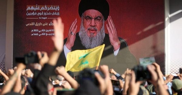 A Polícia Federal prendeu três pessoas que teriam ligações com o grupo libanês Hezbollah. Há anos, autoridades brasileiras investigam possível ligação do Hezbollah com PCC na Tríplice Fronteira