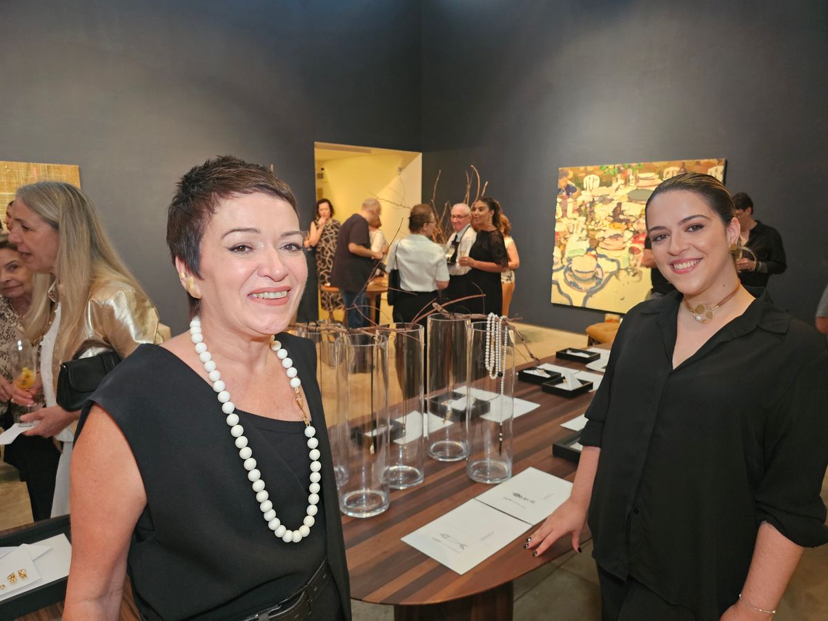 Adriana e Carol Delmaestro