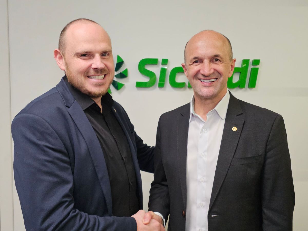 Fabrício Cambruzzi e Marcos André Balbinot, do Sicredi