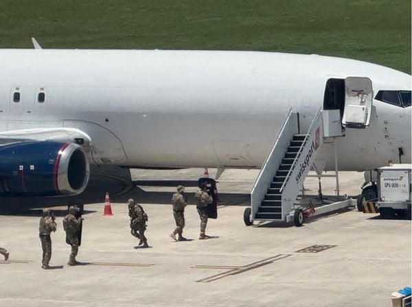 PF faz treinamento contra ameaça de bombas e sequestro de aviões